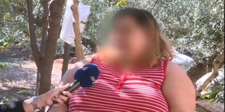 Ξεσπά η μάνα της 12χρονης: Μπήκα στο δωμάτιο, η κόρη μου δεν είχε ρούχα από κάτω και ο παπάς γελούσε (βίντεο)